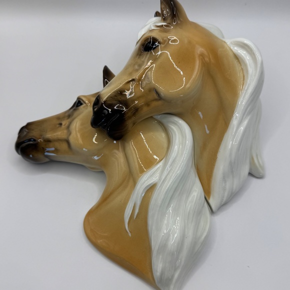 Vintage 1950’s Norcrest made in Japan Double Palomino Wall Hanging. Mint Cond. - Picture 3 of 11